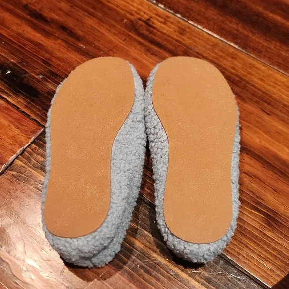 Zara girls slippers - Picture 6 of 6